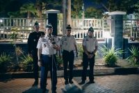 Tingkatkan Integritas, Imigrasi Batam Gelar Apel Penguatan Petugas di Tempat Pemeriksaan Imigrasi