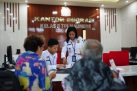 SIARAN PERS: Tekan Angka Pelanggaran Keimigrasian, WNA Wajib ke Kantor Imigrasi Untuk Perpanjangan Izin Tinggal