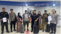 Tingkatkan Kewaspadaan, Imigrasi Batam Gagalkan Keberangkatan 31 WNI Diduga Calon Haji Non-Prosedural